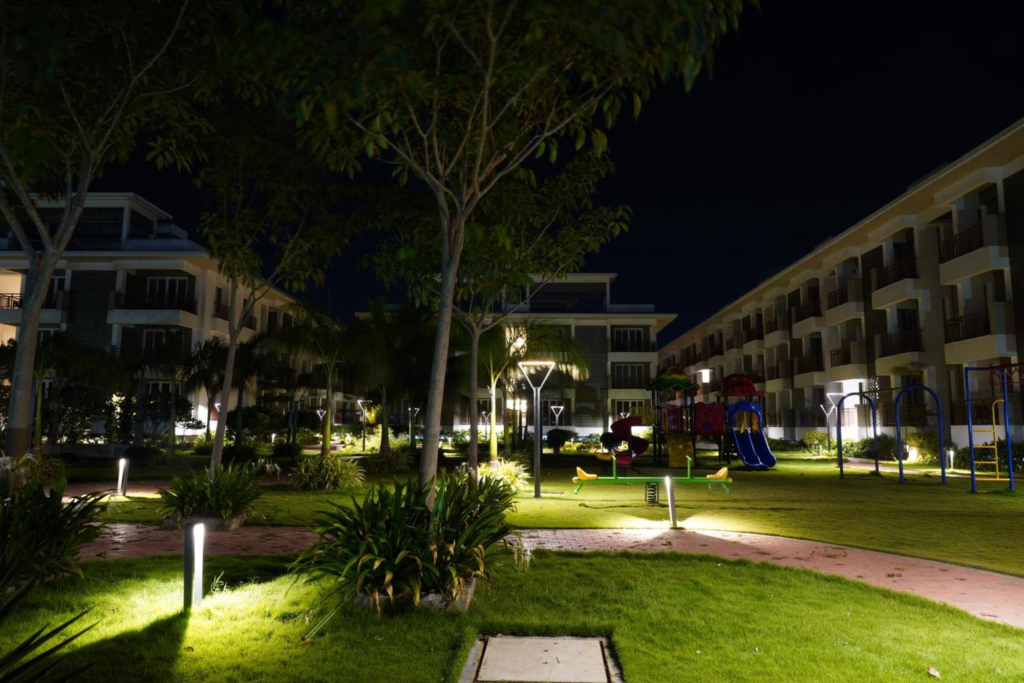 Palm Regal Resort Gopālpur Exteriör bild